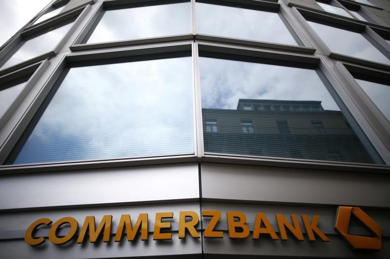 &copy; Reuters.  Commerzbank zahlt aktivistischem Comdirect-Aktionär hohen Aufschlag