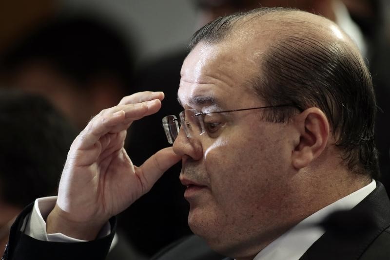 &copy; Reuters.  Inflación Brasil se desaceleraría en abril, alcanzaría meta en 2016: jefe banco central