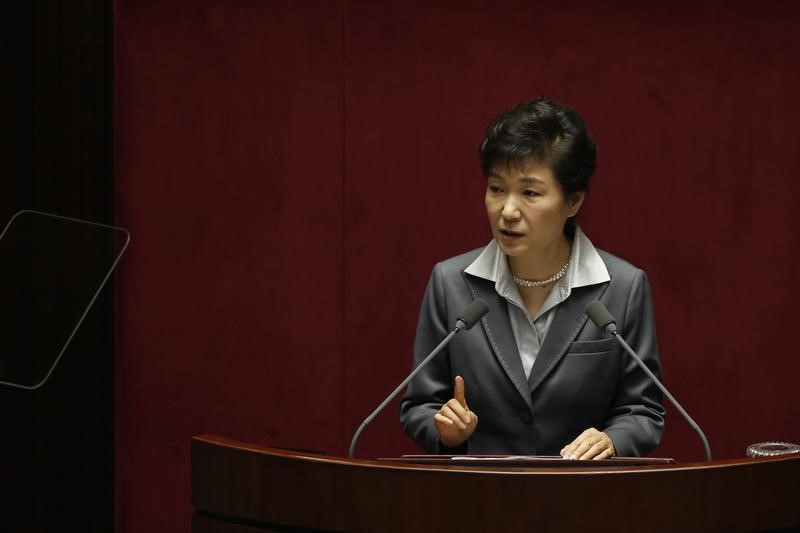 &copy; Reuters.  Tribunal sul-coreano aprova mandado de prisão contra presidente Park 