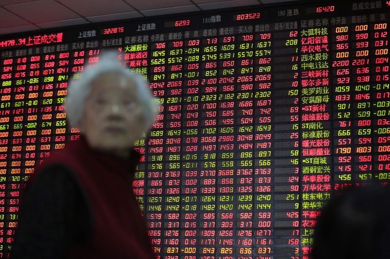 中国・香港株式市場・大引け＝香港は小反落、中国休場