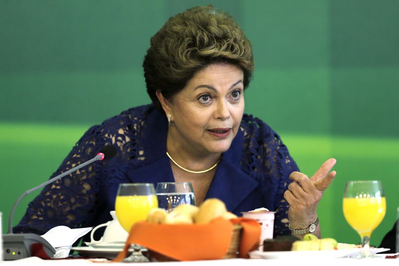 &copy; Reuters.  Yousseff reitera em CPI da Petrobras que não fez repasses a campanha de Dilma