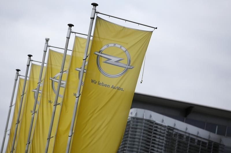 &copy; Reuters.  Psa, accordo per rilevare Opel da Gm, board approva operazione