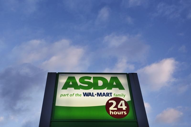&copy; Reuters.  Asda names Sainsbury's retail director Roger Burnley as COO