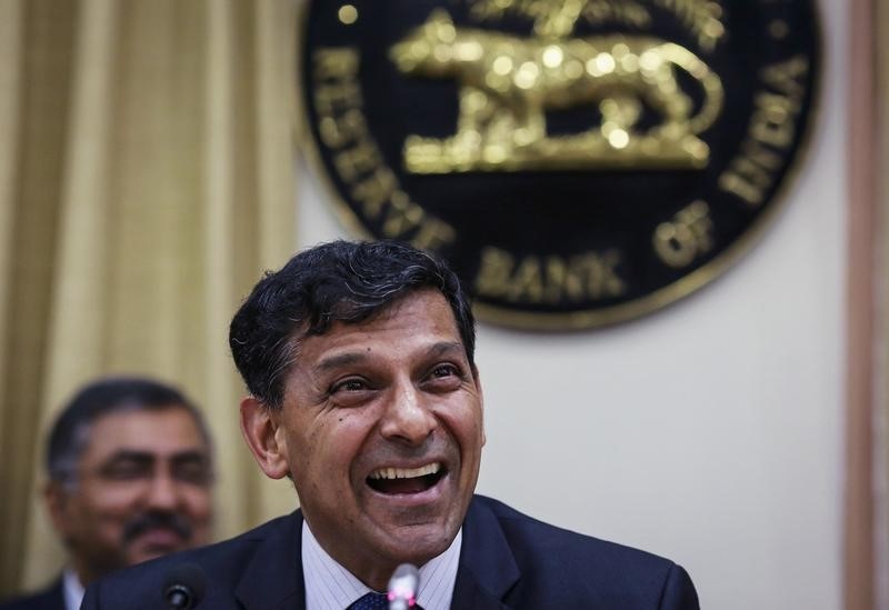 &copy; Reuters.  Índia corta taxa de juros mais do que o esperado