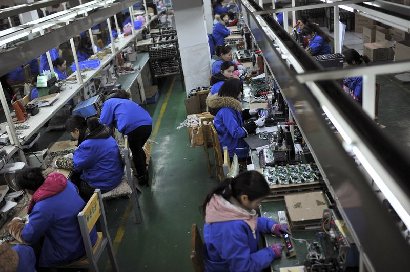 &copy; Reuters.  Lucros industriais da China aumentam 3,4% de janeiro a maio