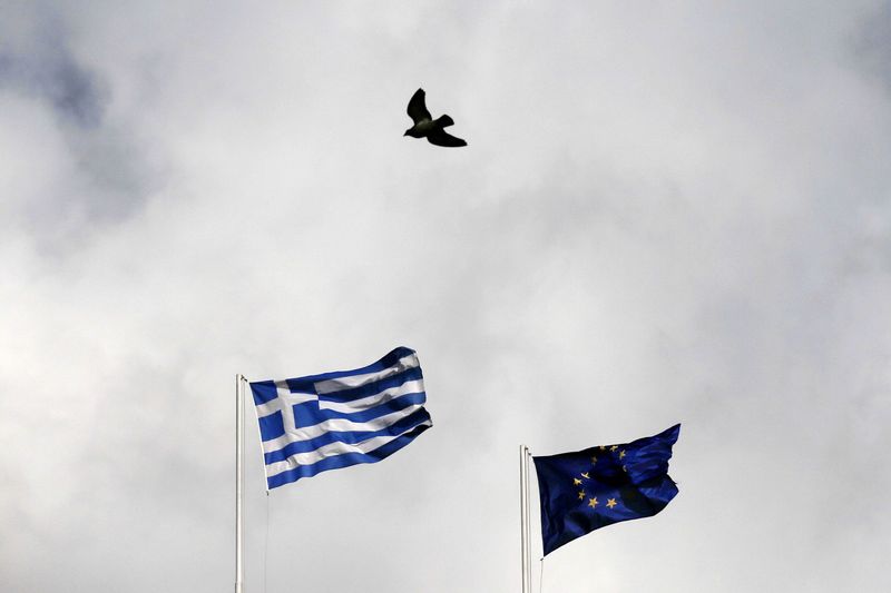 «Ένα σκαλοπάτι πριν από την επενδυτική βαθμίδα» η ελληνική οικονομία