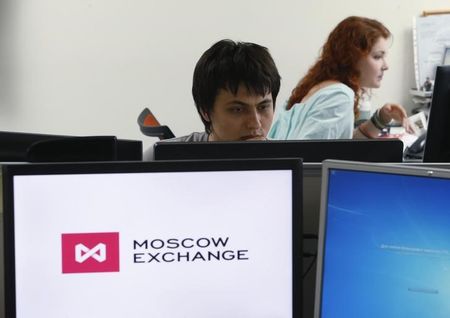 Russia stocks lower at close of trade; MOEX Russia Index down 0.92%