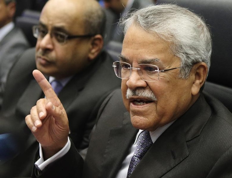&copy; Reuters.  ACTUALIZA 1-Ministro Naimi dice estrategia petrolera Arabia Saudita funciona, prevé mayor demanda