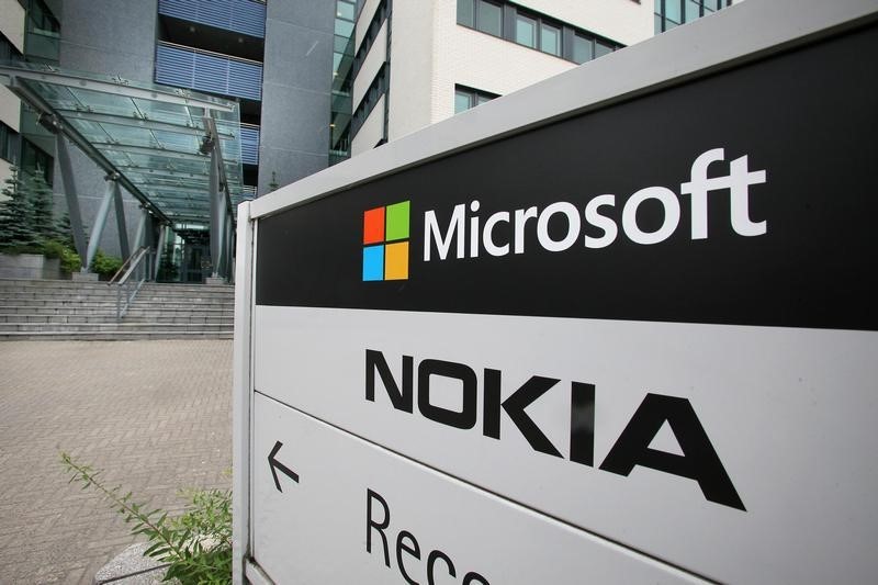 Nokia despede pelo menos 9.000 trabalhadores num contexto de abrandamento das telecomunicações a nível mundial