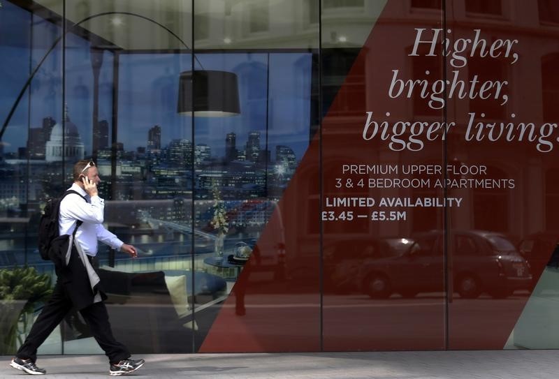 &copy; Reuters.  U.K. BBA mortgage approvals rise to 9-month high in April 