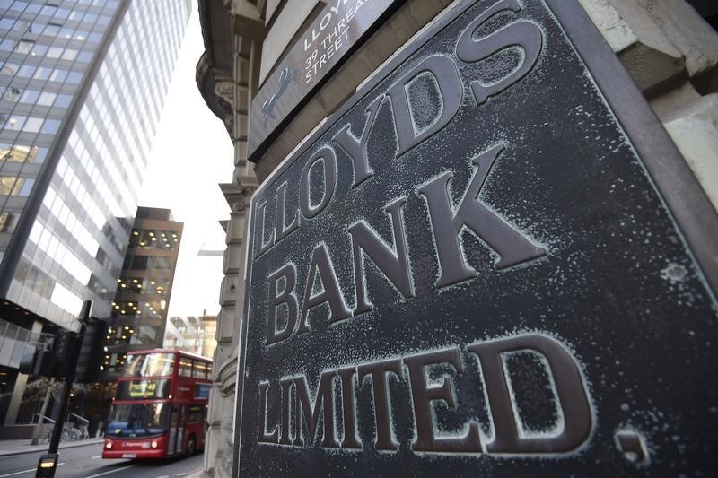 Lloyds price target slashed but still a 'buy' says Jefferies