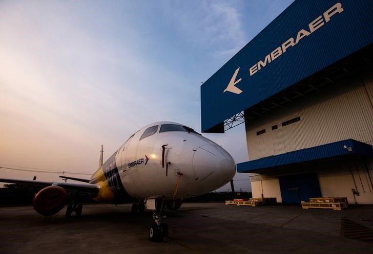 &copy; Reuters.  Ações da Embraer sobem com notícias de que parceria com Boeing sai ainda neste ano
