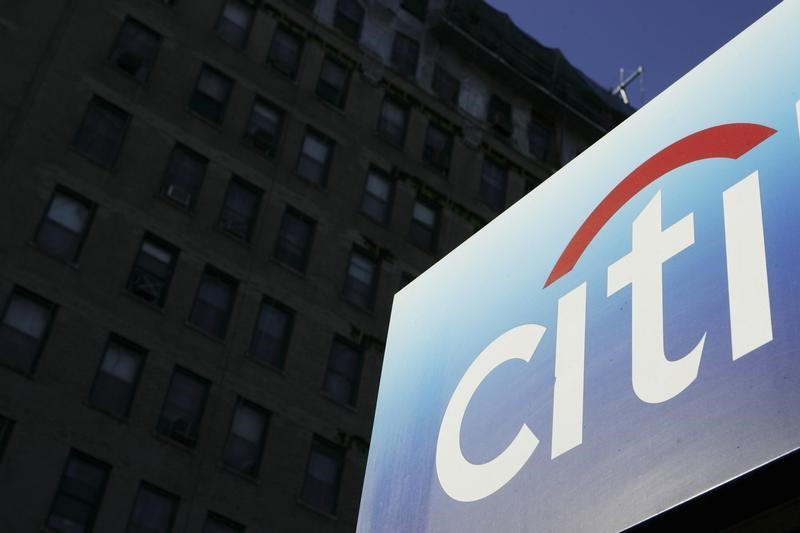 Citigroup restructuring plan aims for 10% staff reduction