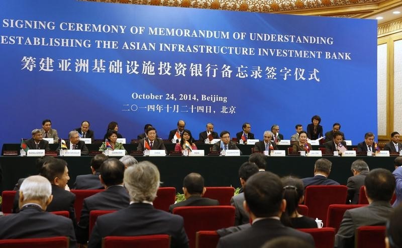 &copy; Reuters.  Más países se sumarán a nuevo banco de inversión AIIB impulsado por China