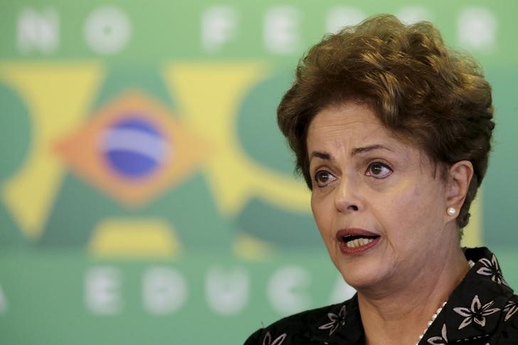 &copy; Reuters.  Dilma se reúne com Janot para avisar que indicará procurador para mais 2 anos no cargo