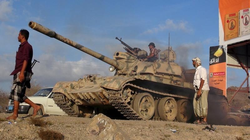 &copy; Reuters.  Suudi öncülüğündeki koalisyon Yemen&#39;in Hodeyda liman kentinin kuzeyine askeri operasyon düzenledi
