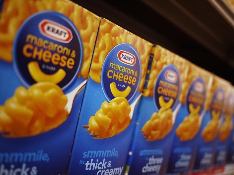 &copy; Reuters.  Kraft Heinz price target cut following the Analyst Day