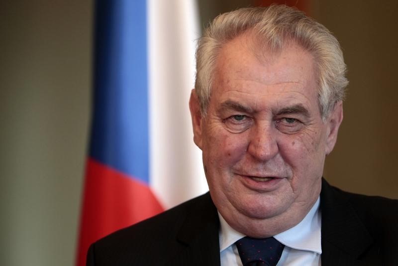 &copy; Reuters.  Começa 2º dia das eleições presidenciais na República Tcheca