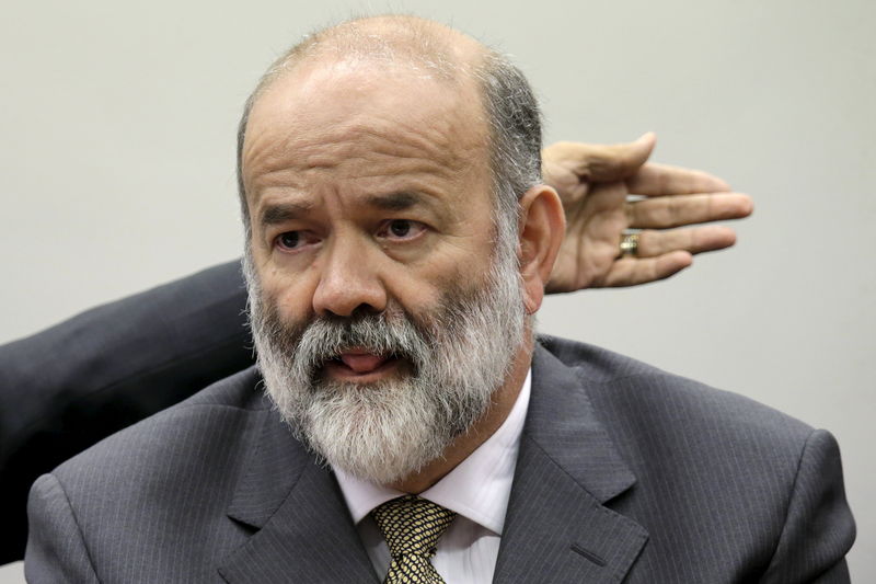 &copy; Reuters.  Vaccari, ex-tesoureiro do PT, volta a influir na Petrobras