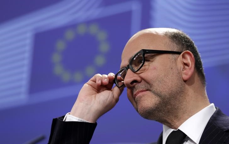 &copy; Reuters.  Il Commissario europeo agli affari economici Pierre Moscovici