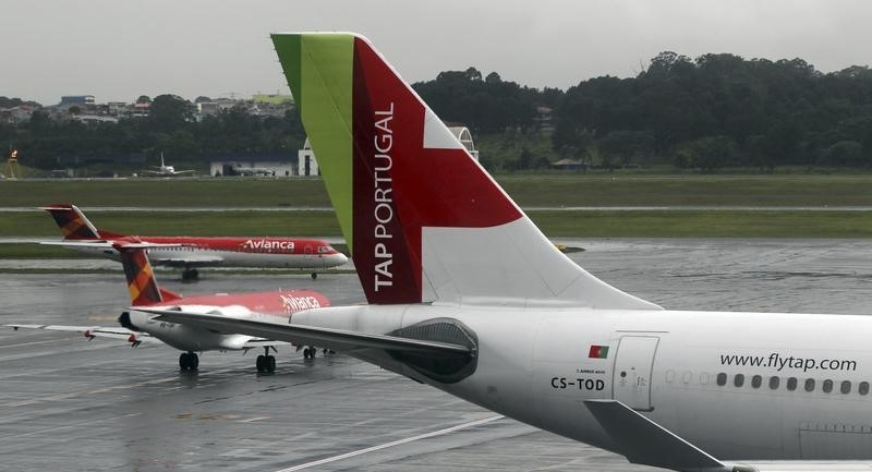 &copy; Reuters.  Portugal selecciona dos propuestas de inversores en Brasil en proceso privatización de aerolínea TAP