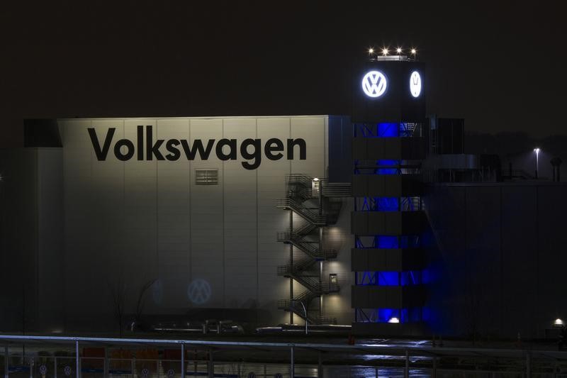  Volkswagen still working on Q4 IPO for Porsche - CFO By Reuters