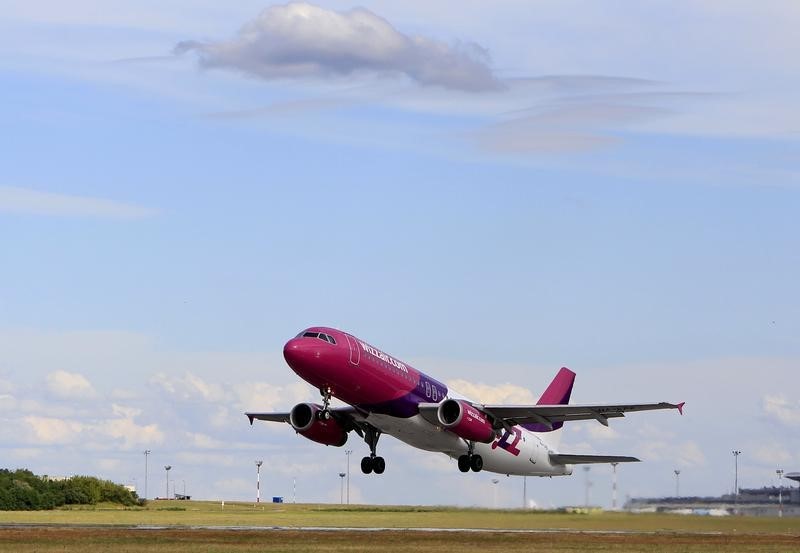 &copy; Reuters.  Wizz Air tops six million monthly passengers for first time