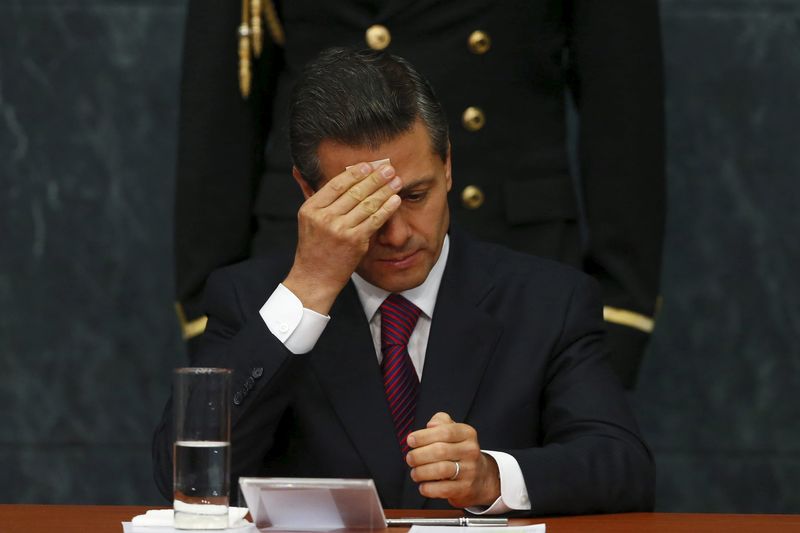 &copy; Reuters.  CORREGIDO-Angélica Rivera confirma divorcio con exmandatario mexicano Enrique Peña Nieto