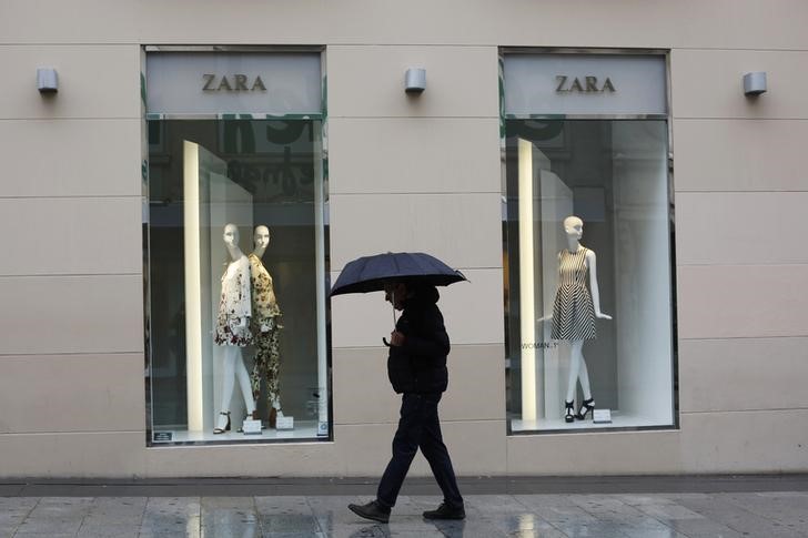 &copy; Reuters.  Dona da rede de vestuário Zara tem lucro acima do esperado impulsionada por clima