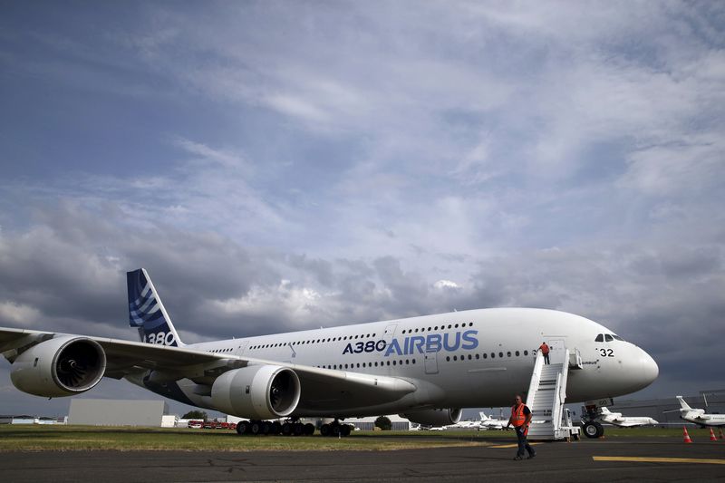 &copy; Reuters.  Airbus Delivers 55 Airplanes To 34 Customers With The Largest Orders Going To India