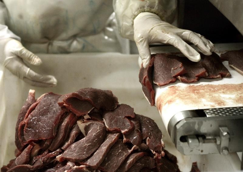 ESG: 'Não financiaremos empresas de carne que desmatarem', diz presidente do Itaú