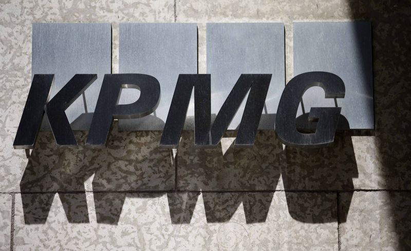 &copy; Reuters.  Barclays Africa fires KPMG as auditor
