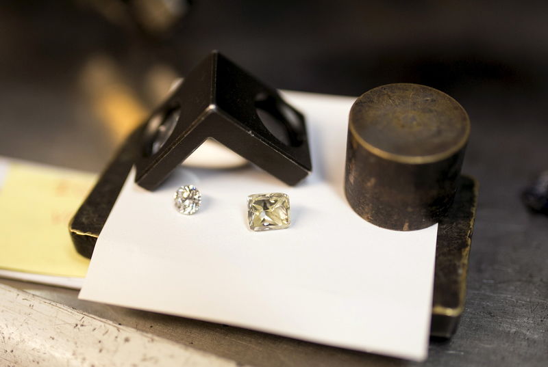 &copy; Reuters.  BRIEF-Five Star Diamonds expands its ownership in Brazil