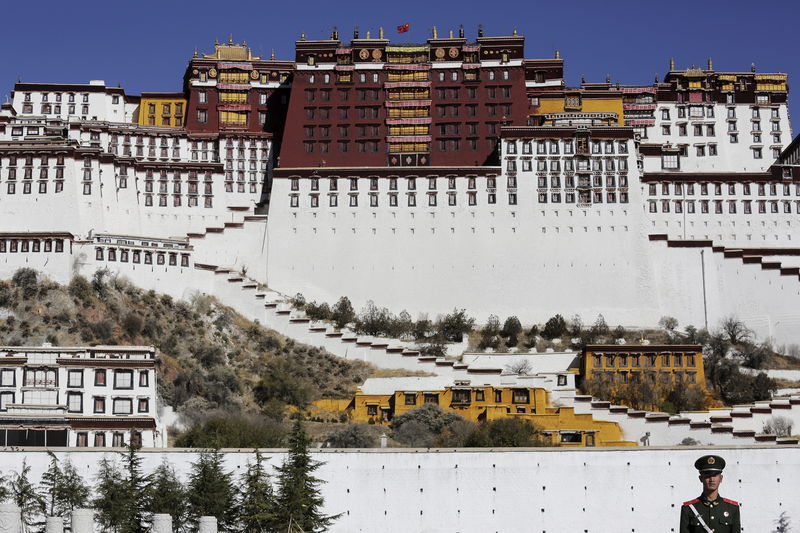 &copy; Reuters.  UPDATE 1-China vows to strike against separatism on Tibet uprising anniversary