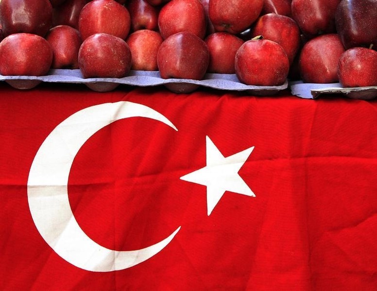 عاجل: بيانات التضخم في تركيا تخالف التوقعات.. والليرة تواصل هبوطها