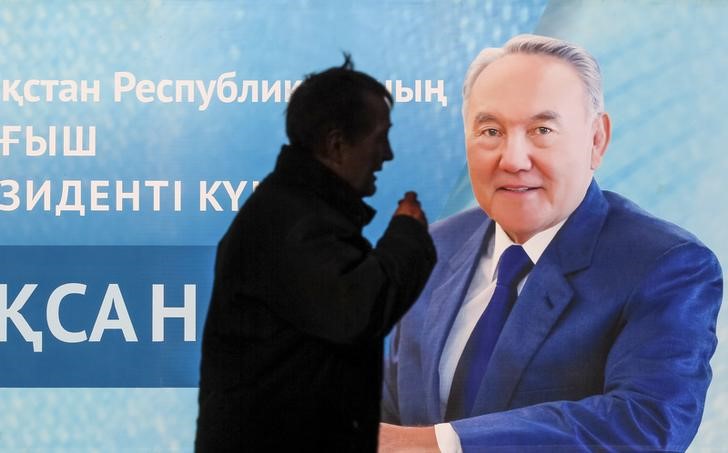 &copy; Reuters.  UPDATE 1-Kazakhstan may take back some nuclear assets from JVs