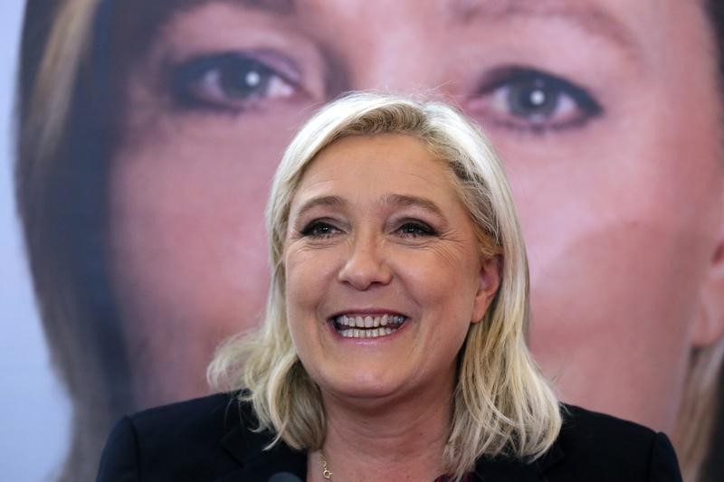 &copy; Reuters.  Le Pen: la austeridad que impone la UE llevará a la próxima crisis financiera