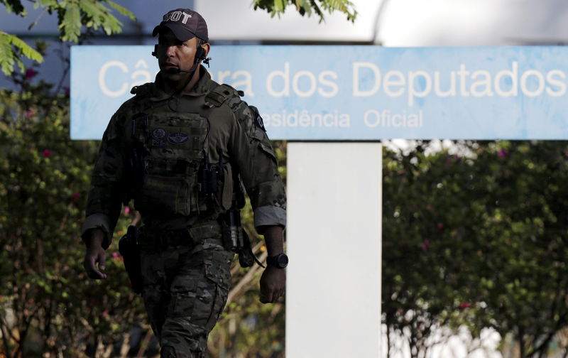 &copy; Reuters.  Operadores alvos da Lava Jato já estão presos em Brasília