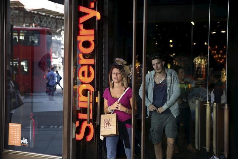 Superdry fails to dispel nerves with confirmation of refinancing talks