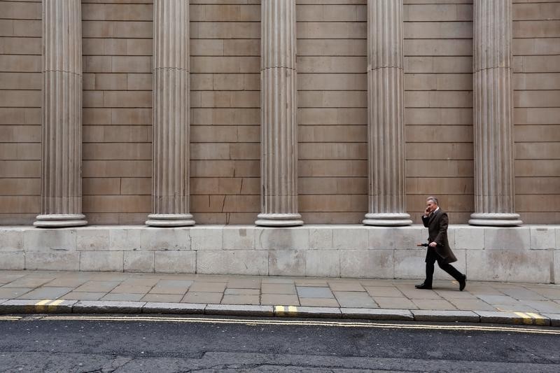 &copy; Reuters.  عضو بنك إنجلترا بيل يدلي بتصريحات بشأن أسعار الفائدة