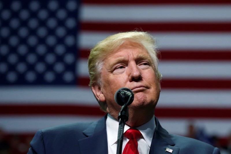 Trump lanza mensajes optimistas sobre China para ‘tapar’ su impeachment