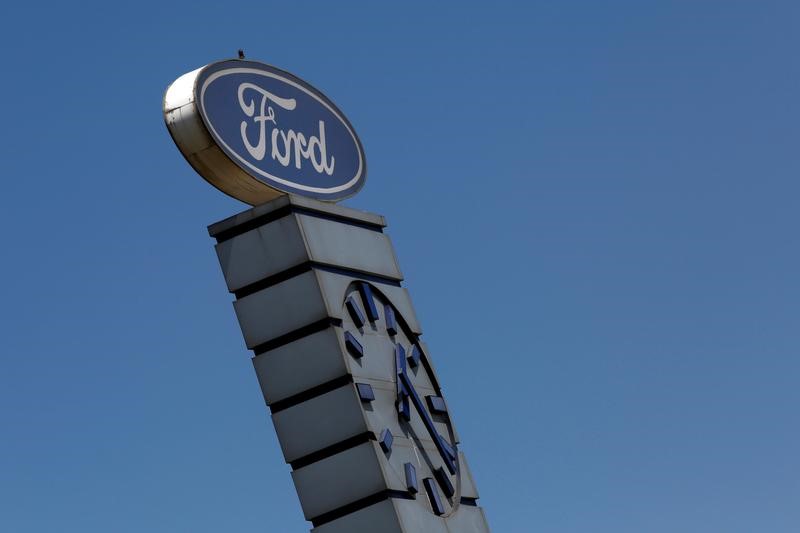 Ford Motor sube tras las previsiones y el nuevo acuerdo con el sindicato UAW