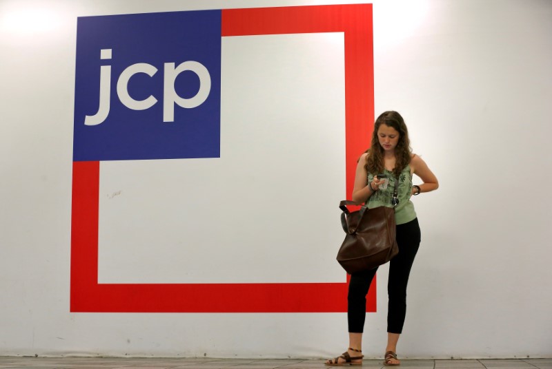 &copy; Reuters.  JC Penney adjusting to retail trends