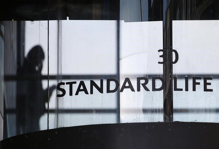 &copy; Reuters.  UK regulator fines Standard Life Assurance over past annuity sales