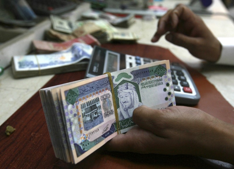 &copy; Reuters.  السعودية تنتهي من جمع 3.3 مليار ريال عبر إصدارات الصكوك