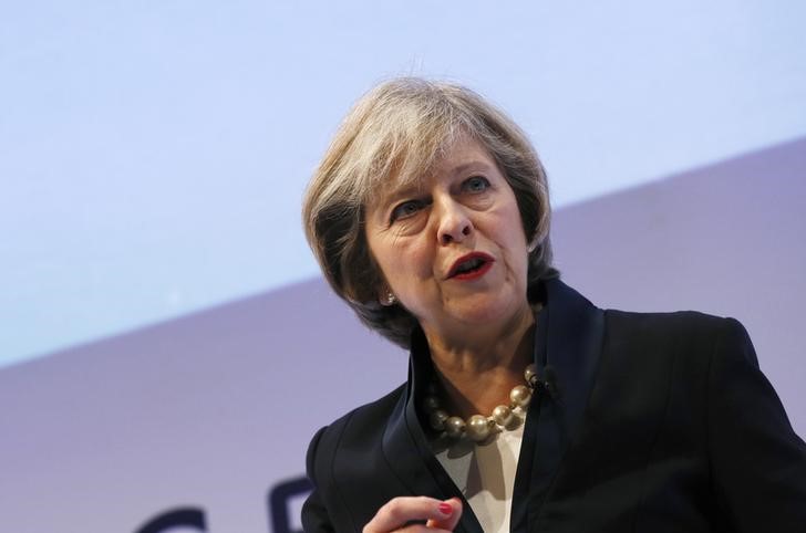 &copy; Reuters.  PM May: No-deal Brexit better than current EU offer