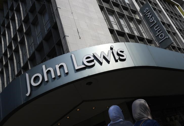 &copy; Reuters.  John Lewis axes 3,800 jobs as further cuts expected