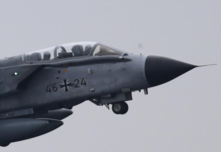 &copy; Reuters.  MTU fordert größere Rolle bei deutsch-französischem Kampfjet