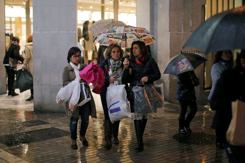 &copy; Reuters.  Spain EU-harmonized inflation holds at 2.3 percent in July