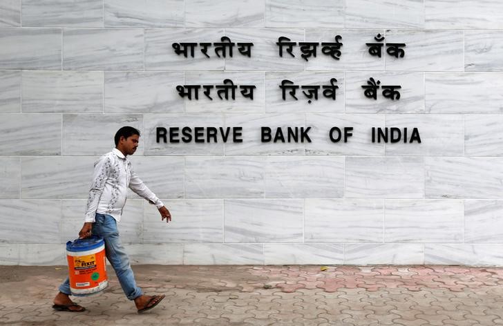 &copy; Reuters.  Los índices de India cierran a la baja; el Nifty 50 cae un 0,03%